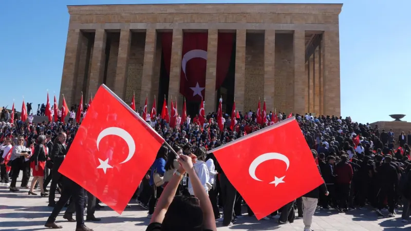 19 Mayıs Coşkusu: Gençlik Bayramı Türkiye'yi Salladı!