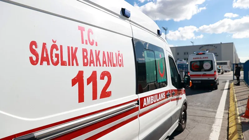 Adıyaman'da Korkunç Kaza: Sürücü Otomobilinin Altında Can Verdi!