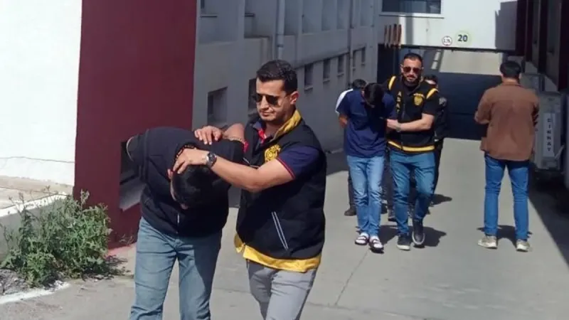 Adana'da Kan Donduran Olay! Ağabeyi Yerine Kardeşini Vurdular!