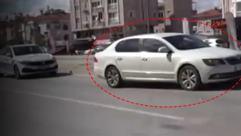 Burdur'da Şok Ölüm! Sol Şeritte Duran Araç Sırrı Çözüldü
