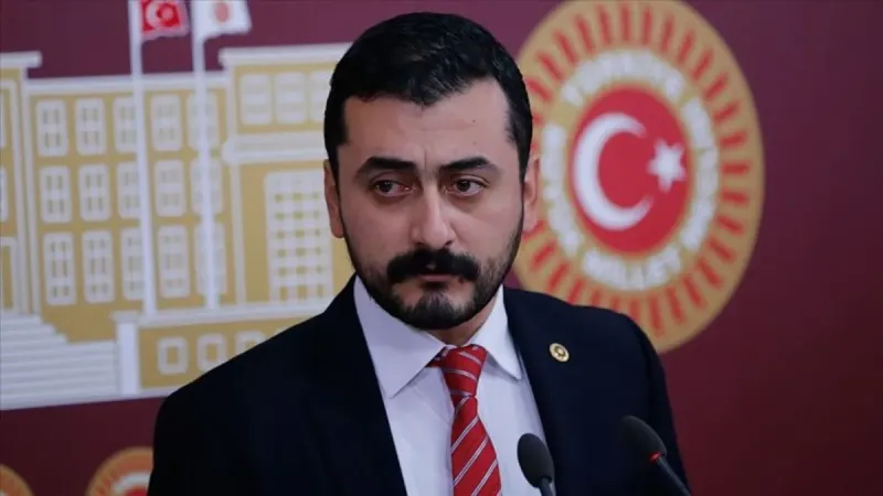 CHP'de Trol Savaşı! Eren Erdem'den Şok İddialar!