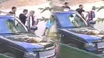 Baba Tokatlayan Maganda Şoke Etti! İş Yeri Kurşunlandı!