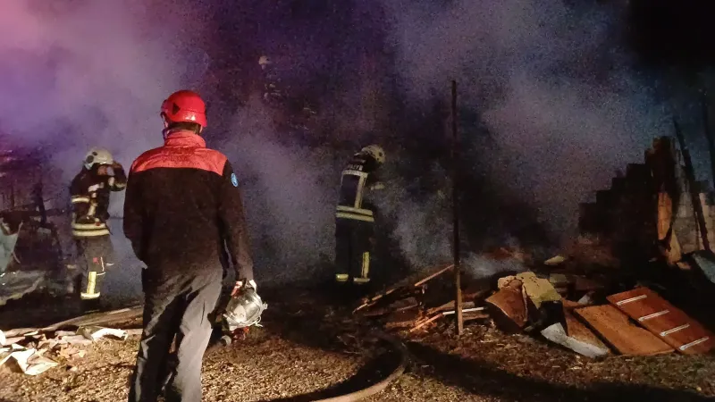 Çorum'da Korkunç Yangın! Ev Alevlere Teslim, 7 Kişi Etkilendi