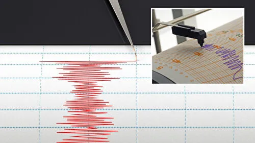 Ege Denizi'nde 6 büyüklüğünde deprem: İzmir ve çevre illerde de hissedildi 