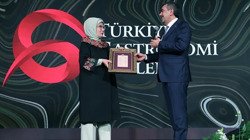 Emine Erdoğan'dan Gastronomi Lisesi Çıkışı! Mutfak Mirasımız Yükseliyor