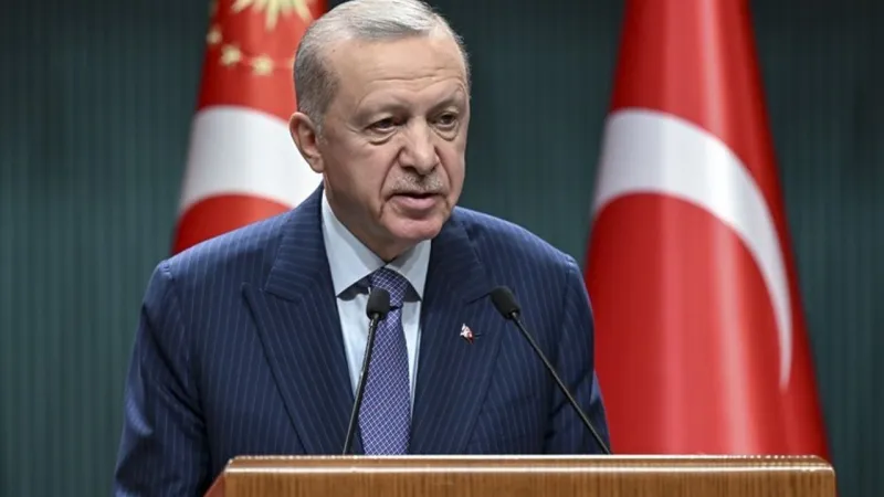 Erdoğan: Yakın zamanda yarım asırlık bir musibetten ülkemizi kurtaracağız