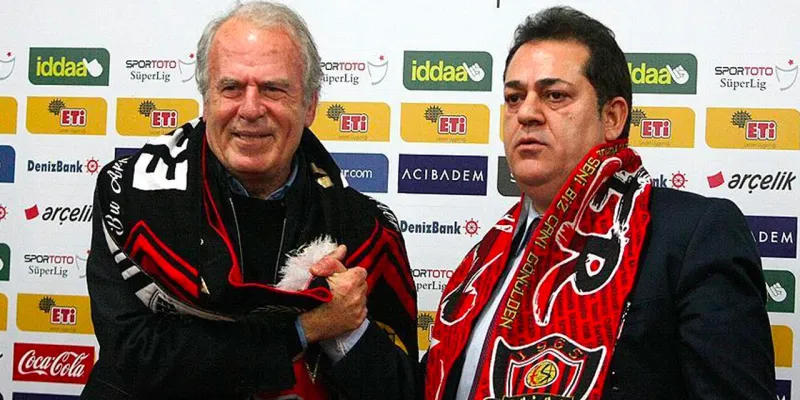 Eskişehir'de Mustafa Denizli depremi