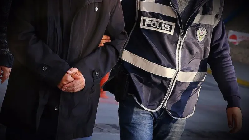FETÖ'cü Kuzen Yakalandı! Erdoğan'a Hakaretin Bedeli Ağır Oldu!