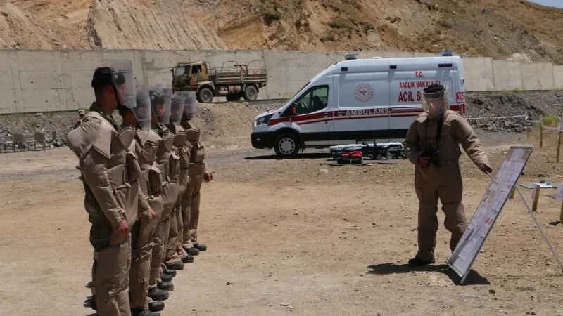 Hakkari'de Mayın Şoku! Köylerde Yaşam Yeniden Mi Başlıyor?