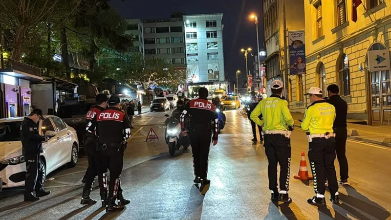 Huzur İstanbul Operasyonu: 949 Kişi Neden Gözaltına Alındı?