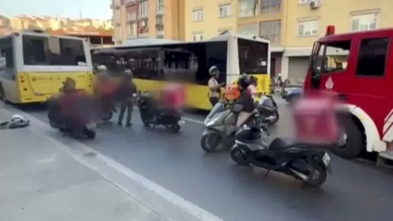 İETT Otobüsü Faciası! Aile Motosikletle Can Pazarı Yaşadı