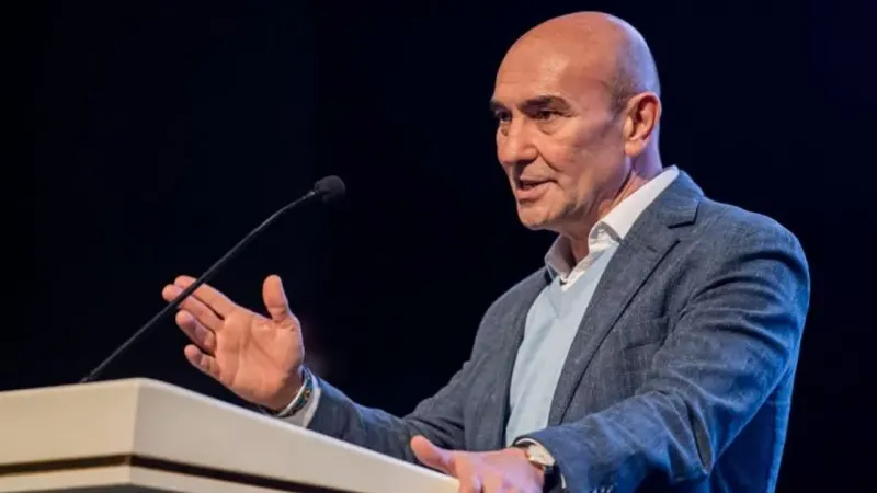İzmir Büyükşehir Belediyesi'ne operasyon: Tunç Soyer gözaltına alındı