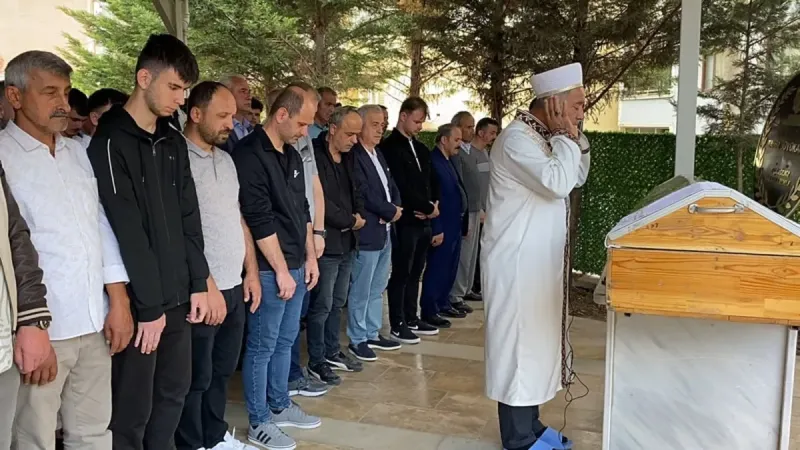 Kocaeli 16 yaşındaki Arda'ya ağladı!