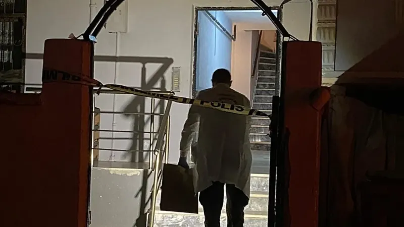 Kocaeli'de Şok! Çocuk Babası Evinde Vurulmuş Bulundu!