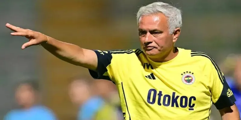 Mourinho'dan flaş itiraf: Fenerbahçe'ye gelmiyor
