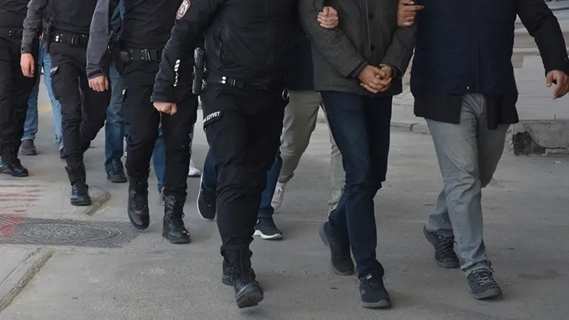 İstanbul'da 1 Mayıs'a yönelik provokasyon soruşturmalarında 6 şüpheli tutuklandı