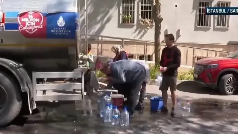 İstanbul'da Su Kesintisi Kabusu! Tanker Kuyruğu Alarm Veriyor