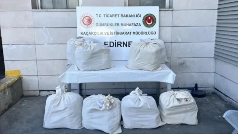 Kapıkule'de Şok Baskın! 77 Kilo Uyuşturucu Hap Ele Geçirildi!