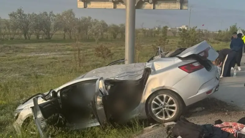Konya'da Feci Kaza: Otomobil Takla Attı! 2 Ölü, 1 Yaralı