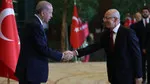 Özgür Özel o manşeti böyle yorumladı: "Yeni Şafak Mehmet Şimşek'e odunla vurdu"
