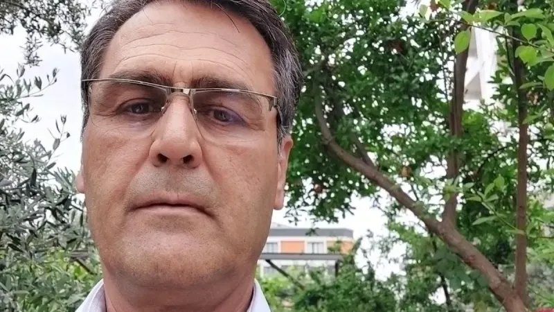 Saman yüklü TIR devrildi, Aydın’a ateş düştü! Çanakkale’deki feci kazada Aydınlı sürücü hayatını kaybetti