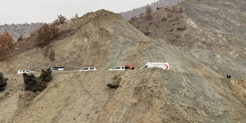 Sivas'ta Maden Faciası: 66 Yaşındaki İşçi Hala Toprak Altında!