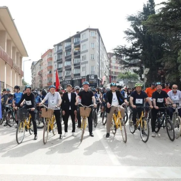 "Temiz gelecek" için pedal çevirdiler