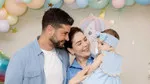 Yıldız Çağrı Atiksoy kızı Mira Milena'nın yüzünü ilk kez paylaştı